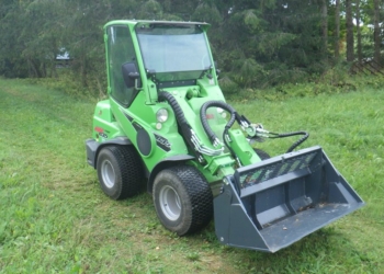 Pinnasetöö hammustava kopaga