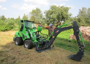 Kaevetööd kaevekopaga